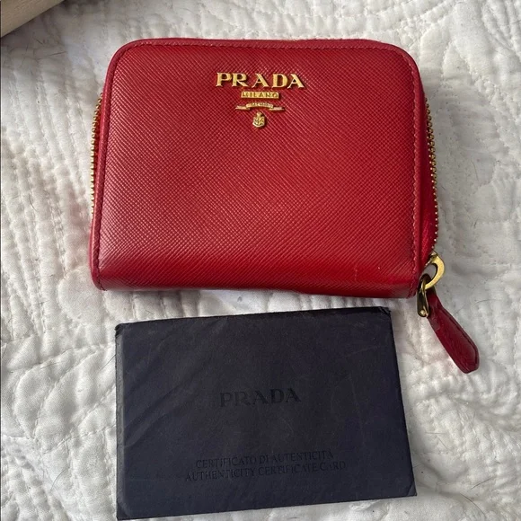 Prada Red Saffiano Leather wallet with Gold Accents - Picture 5 of 8